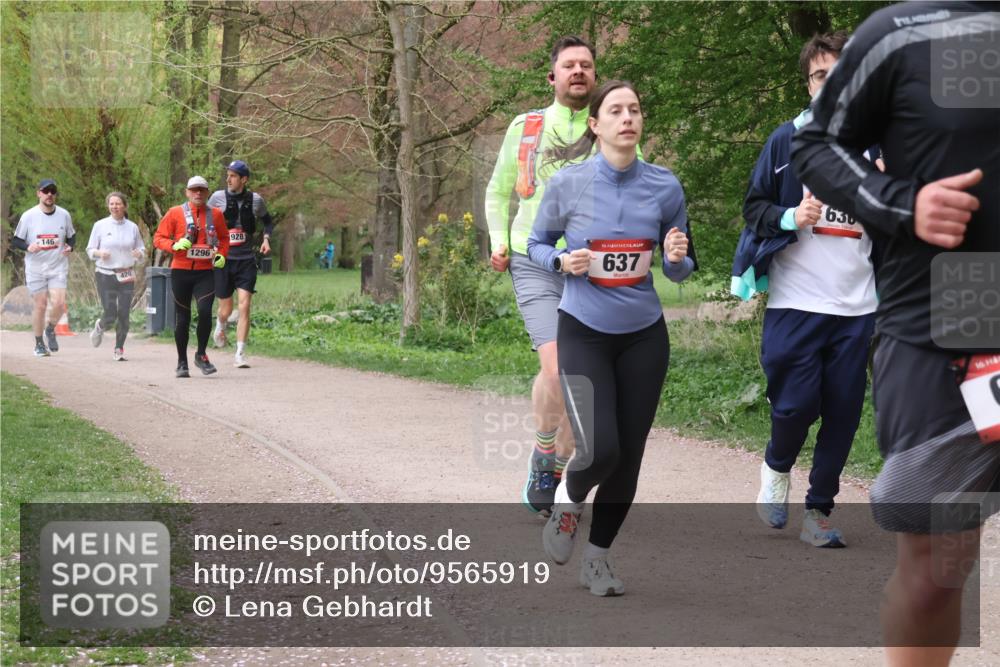 19.04.2026 - Hammer Lauf Lena Gebhardt http://msf.ph/oto/9565919 19.04.2026 11:05:55 Laufen 146, 1296, 928, 16, 637, 630, 16 meine-sportfotos.de