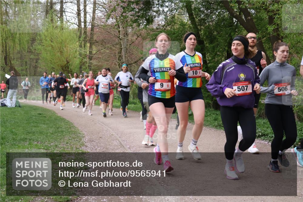 19.04.2026 - Hammer Lauf Lena Gebhardt http://msf.ph/oto/9565941 19.04.2026 11:06:07 Laufen 407, 931, 91, 101, 16, 507, 506 meine-sportfotos.de