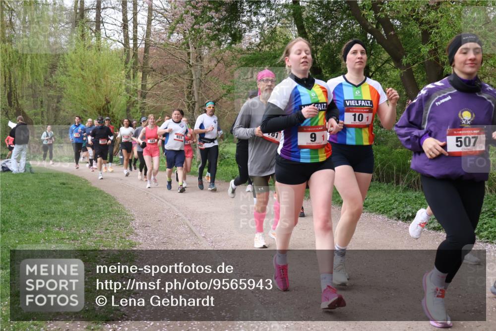 19.04.2026 - Hammer Lauf Lena Gebhardt http://msf.ph/oto/9565943 19.04.2026 11:06:07 Laufen 931, 1269, 407, 333, 16, 91, 16, 101, 16, 507 meine-sportfotos.de