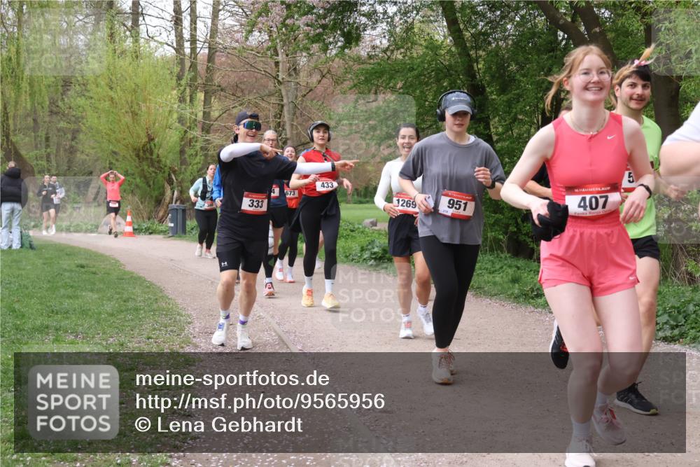 19.04.2026 - Hammer Lauf Lena Gebhardt http://msf.ph/oto/9565956 19.04.2026 11:06:12 Laufen 333, 673, 433, 1269, 218, 951, 16, 407 meine-sportfotos.de