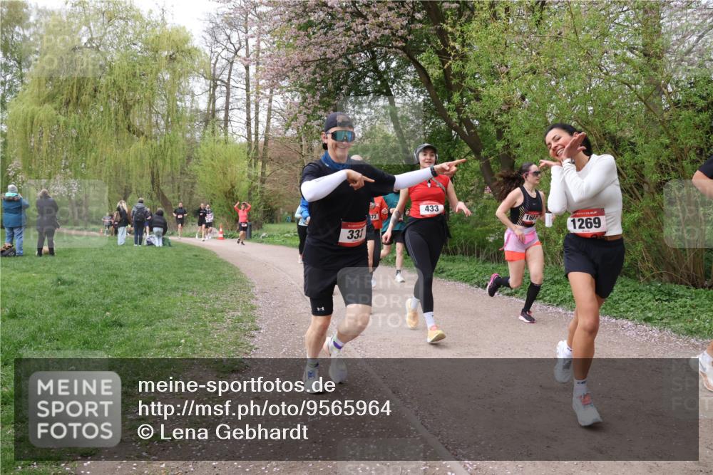 19.04.2026 - Hammer Lauf Lena Gebhardt http://msf.ph/oto/9565964 19.04.2026 11:06:13 Laufen 333, 73, 433, 1269 meine-sportfotos.de