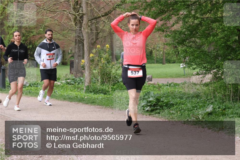 19.04.2026 - Hammer Lauf Lena Gebhardt http://msf.ph/oto/9565977 19.04.2026 11:06:18 Laufen 411, 537 meine-sportfotos.de