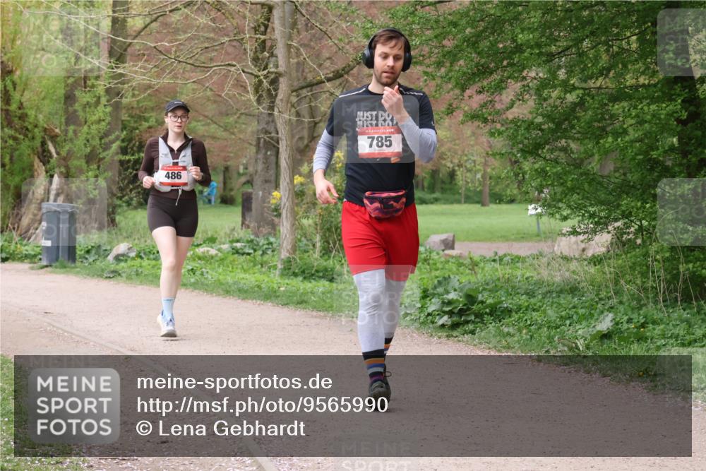 19.04.2026 - Hammer Lauf Lena Gebhardt http://msf.ph/oto/9565990 19.04.2026 11:06:46 Laufen 486, 16, 785 meine-sportfotos.de