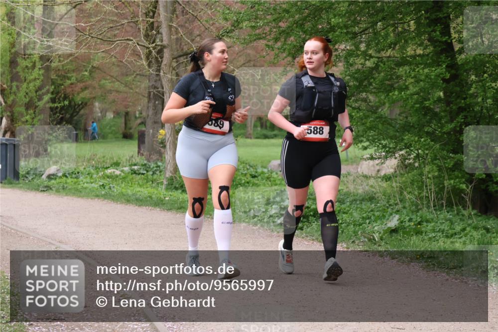 19.04.2026 - Hammer Lauf Lena Gebhardt http://msf.ph/oto/9565997 19.04.2026 11:06:54 Laufen 089, 588 meine-sportfotos.de