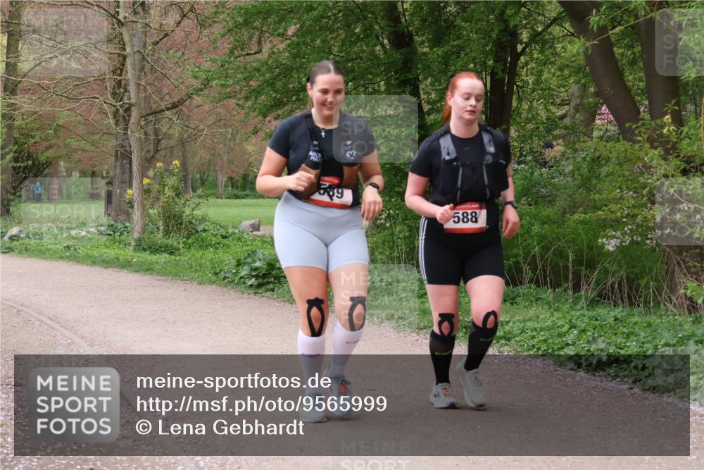 19.04.2026 - Hammer Lauf Lena Gebhardt http://msf.ph/oto/9565999 19.04.2026 11:06:56 Laufen 589, 588, 00 meine-sportfotos.de