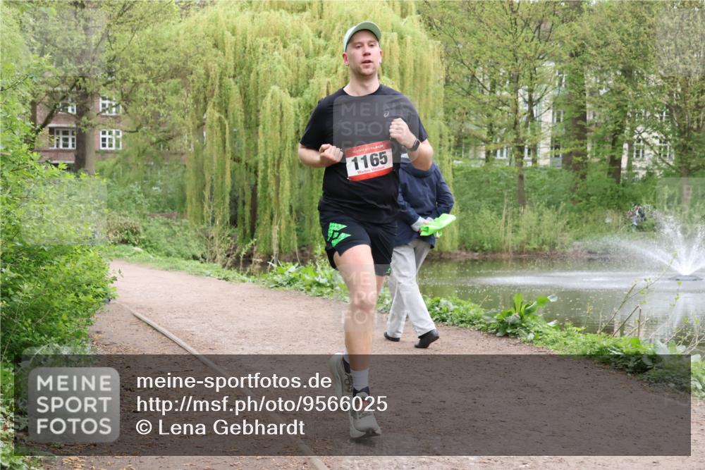 19.04.2026 - Hammer Lauf Lena Gebhardt http://msf.ph/oto/9566025 19.04.2026 11:23:48 Laufen 16, 1165 meine-sportfotos.de