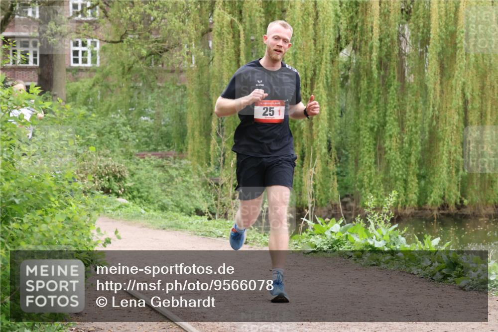19.04.2026 - Hammer Lauf Lena Gebhardt http://msf.ph/oto/9566078 19.04.2026 11:26:02 Laufen 16, 25, 1 meine-sportfotos.de