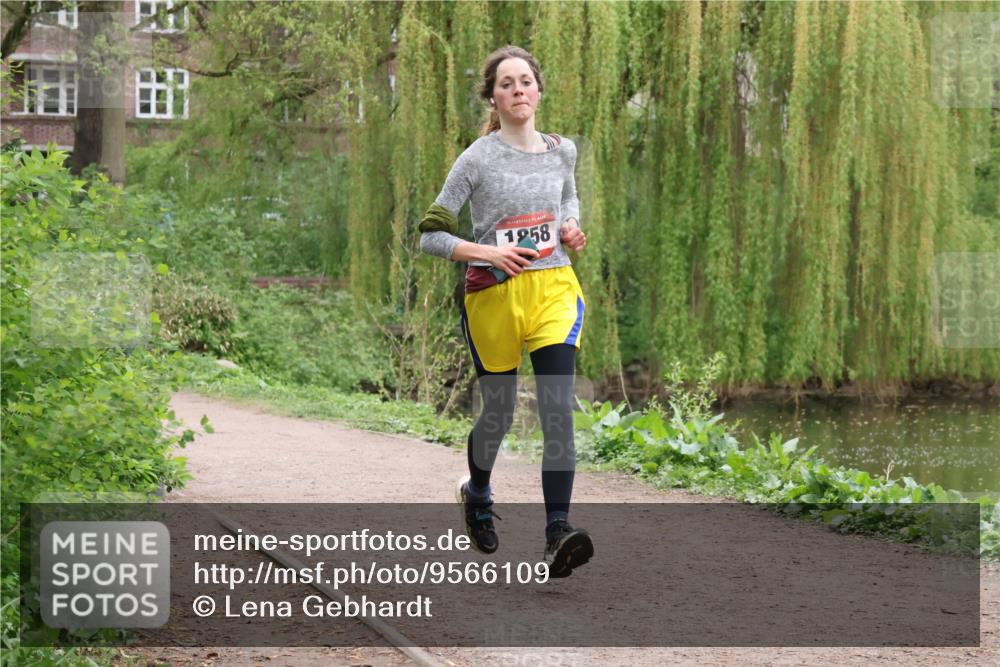 19.04.2026 - Hammer Lauf Lena Gebhardt http://msf.ph/oto/9566109 19.04.2026 11:26:45 Laufen 16, 1958 meine-sportfotos.de