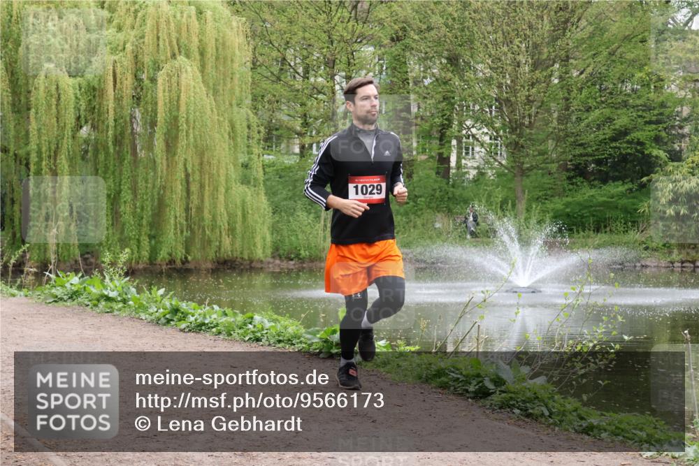 19.04.2026 - Hammer Lauf Lena Gebhardt http://msf.ph/oto/9566173 19.04.2026 11:29:27 Laufen 16, 1029 meine-sportfotos.de