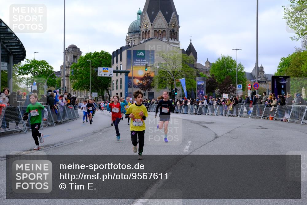 25.04.2026 - Das Zehntel Tim E. http://msf.ph/oto/9567611 25.04.2026 08:50:11 Ziel 1310, 1554, 1577, 1702, 1882, 2329, 2334, 2726, 2731, 2812, 2817, 3557, 3564, 3607, 3701, 3829, 4052 meine-sportfotos.de