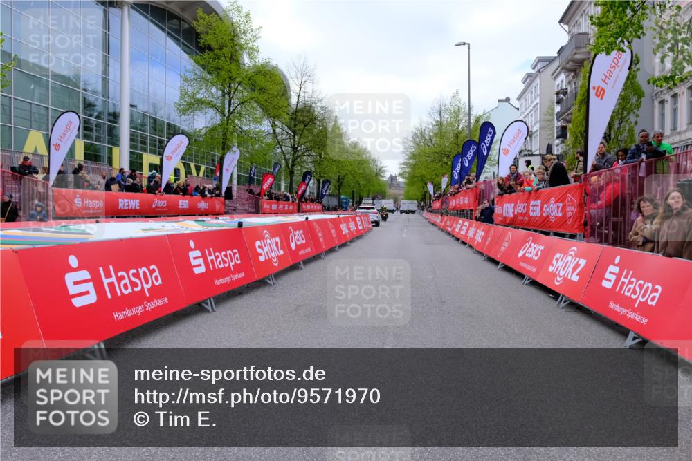 25.04.2026 - Das Zehntel Tim E. http://msf.ph/oto/9571970 25.04.2026 10:14:10 Ziel  meine-sportfotos.de