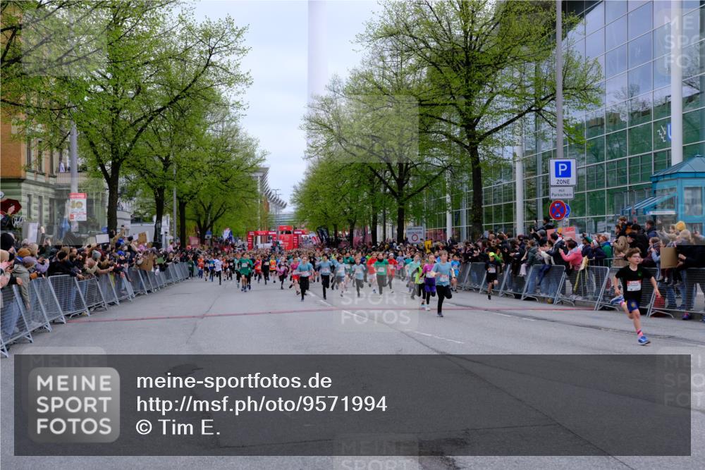 25.04.2026 - Das Zehntel Tim E. http://msf.ph/oto/9571994 25.04.2026 10:30:39 Ziel  meine-sportfotos.de