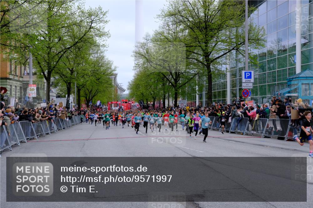 25.04.2026 - Das Zehntel Tim E. http://msf.ph/oto/9571997 25.04.2026 10:30:40 Ziel  meine-sportfotos.de