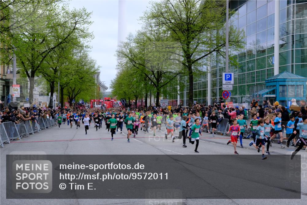 25.04.2026 - Das Zehntel Tim E. http://msf.ph/oto/9572011 25.04.2026 10:30:44 Ziel  meine-sportfotos.de