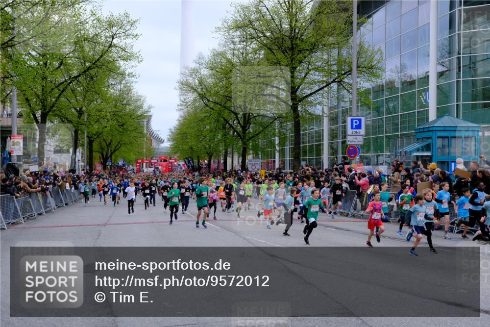 25.04.2026 - Das Zehntel Tim E. http://msf.ph/oto/9572012 25.04.2026 10:30:44 Ziel  meine-sportfotos.de