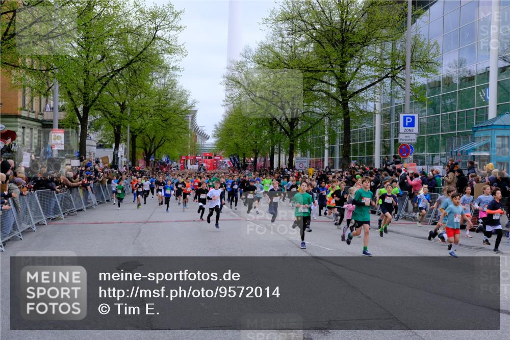 25.04.2026 - Das Zehntel Tim E. http://msf.ph/oto/9572014 25.04.2026 10:30:46 Ziel  meine-sportfotos.de