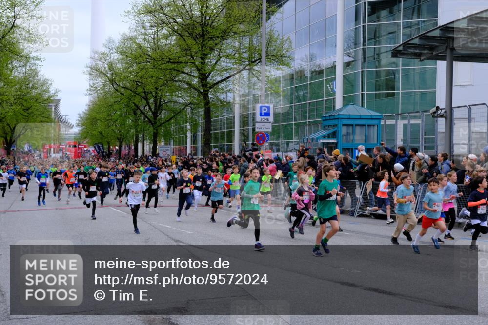 25.04.2026 - Das Zehntel Tim E. http://msf.ph/oto/9572024 25.04.2026 10:30:47 Ziel  meine-sportfotos.de