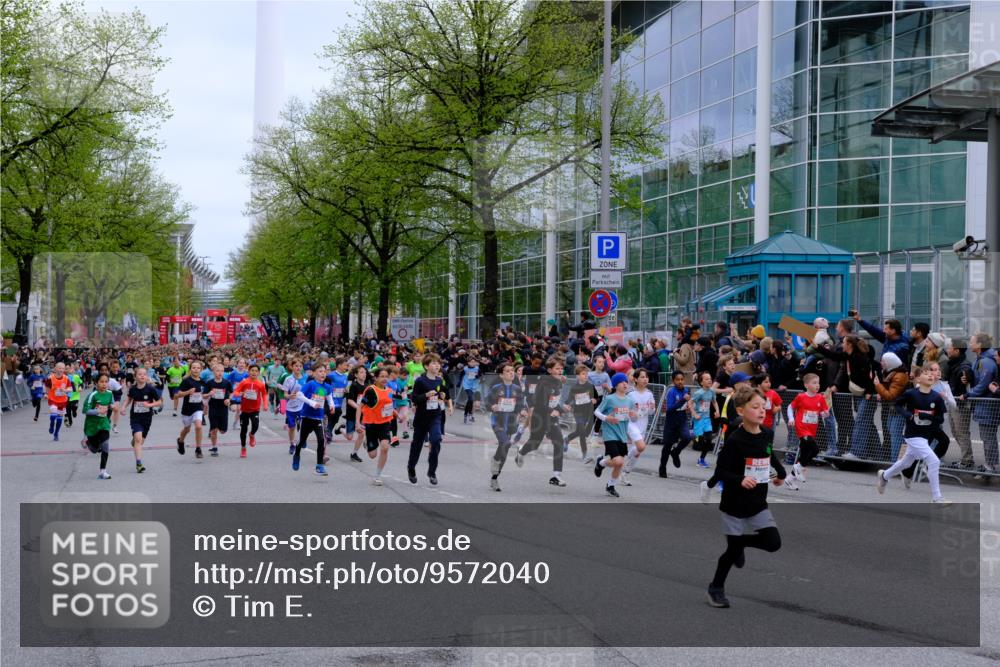 25.04.2026 - Das Zehntel Tim E. http://msf.ph/oto/9572040 25.04.2026 10:30:49 Ziel  meine-sportfotos.de