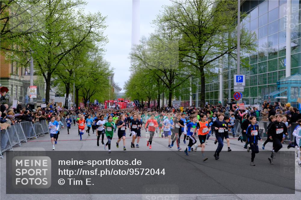 25.04.2026 - Das Zehntel Tim E. http://msf.ph/oto/9572044 25.04.2026 10:30:50 Ziel  meine-sportfotos.de