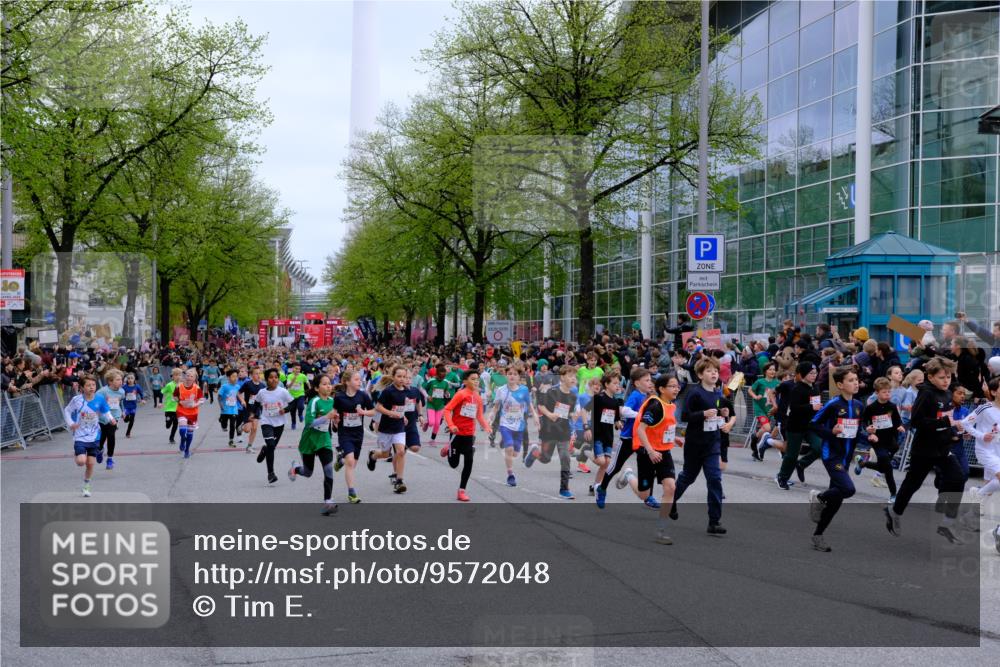 25.04.2026 - Das Zehntel Tim E. http://msf.ph/oto/9572048 25.04.2026 10:30:50 Ziel  meine-sportfotos.de