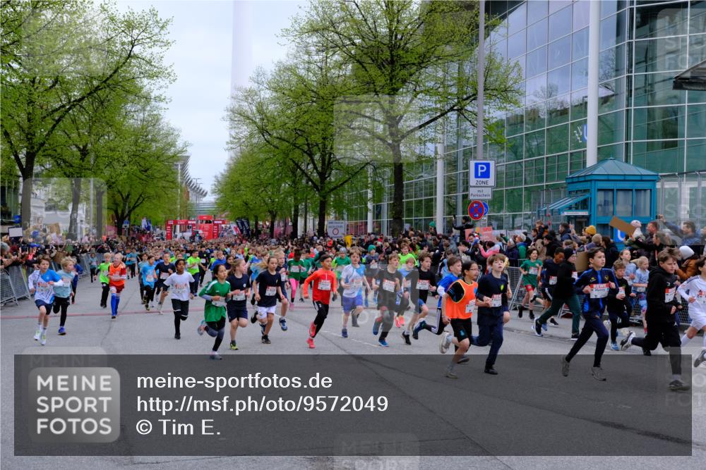 25.04.2026 - Das Zehntel Tim E. http://msf.ph/oto/9572049 25.04.2026 10:30:50 Ziel  meine-sportfotos.de