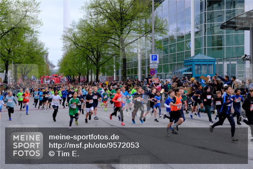 25.04.2026 - Das Zehntel Tim E. http://msf.ph/oto/9572053 25.04.2026 10:30:51 Ziel  meine-sportfotos.de