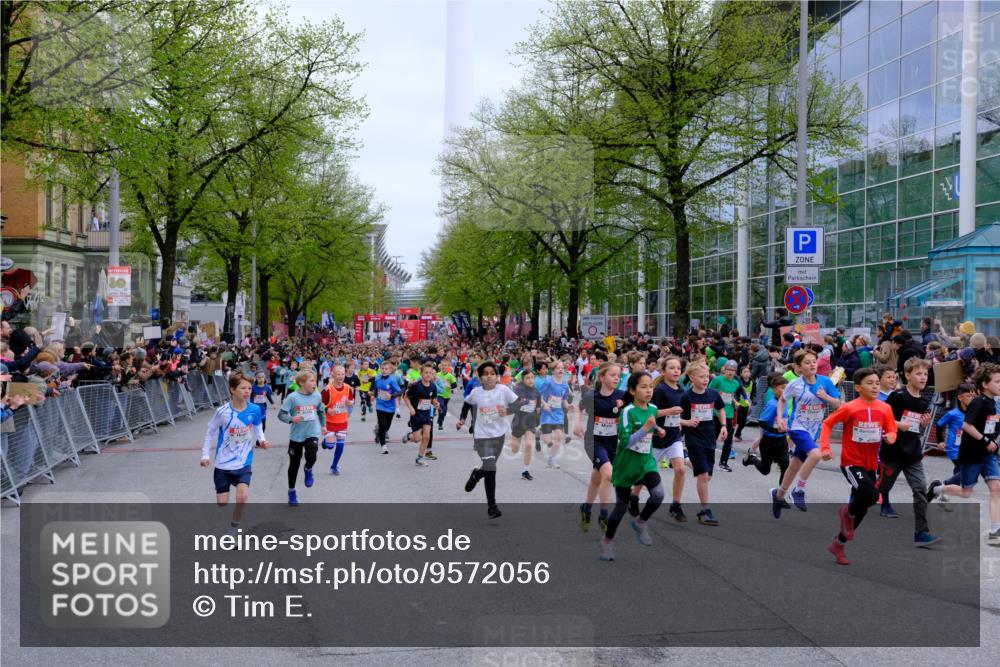 25.04.2026 - Das Zehntel Tim E. http://msf.ph/oto/9572056 25.04.2026 10:30:52 Ziel  meine-sportfotos.de