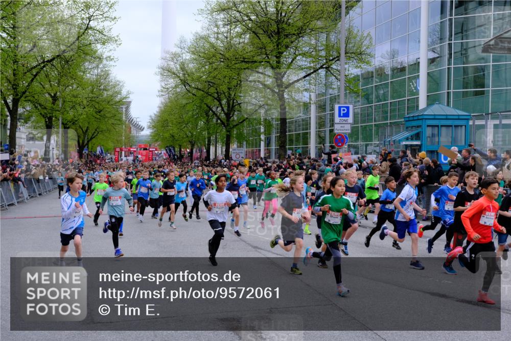 25.04.2026 - Das Zehntel Tim E. http://msf.ph/oto/9572061 25.04.2026 10:30:52 Ziel  meine-sportfotos.de