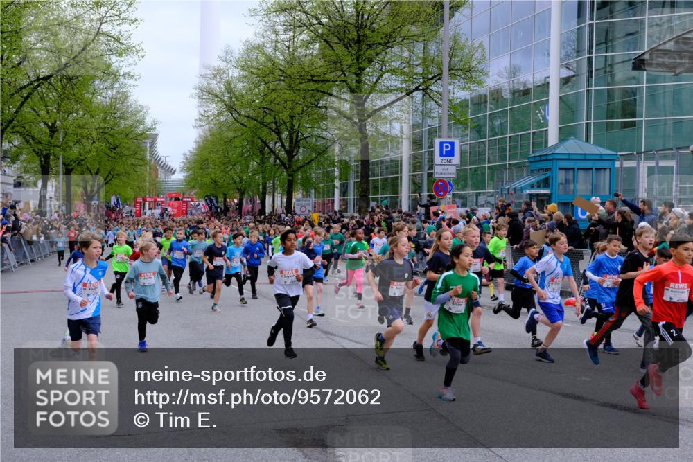 25.04.2026 - Das Zehntel Tim E. http://msf.ph/oto/9572062 25.04.2026 10:30:52 Ziel  meine-sportfotos.de
