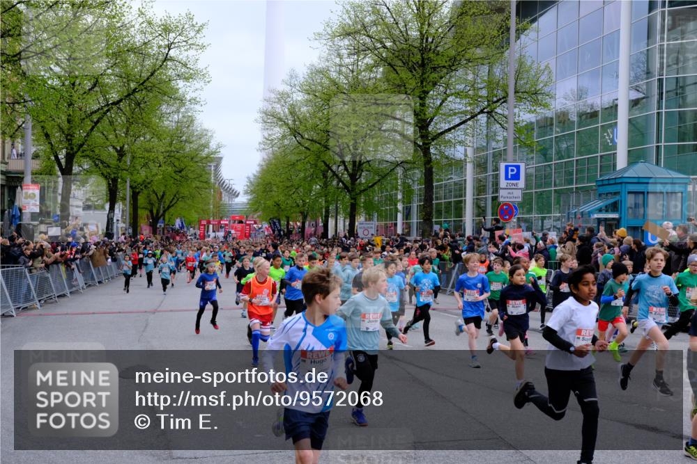 25.04.2026 - Das Zehntel Tim E. http://msf.ph/oto/9572068 25.04.2026 10:30:53 Ziel  meine-sportfotos.de