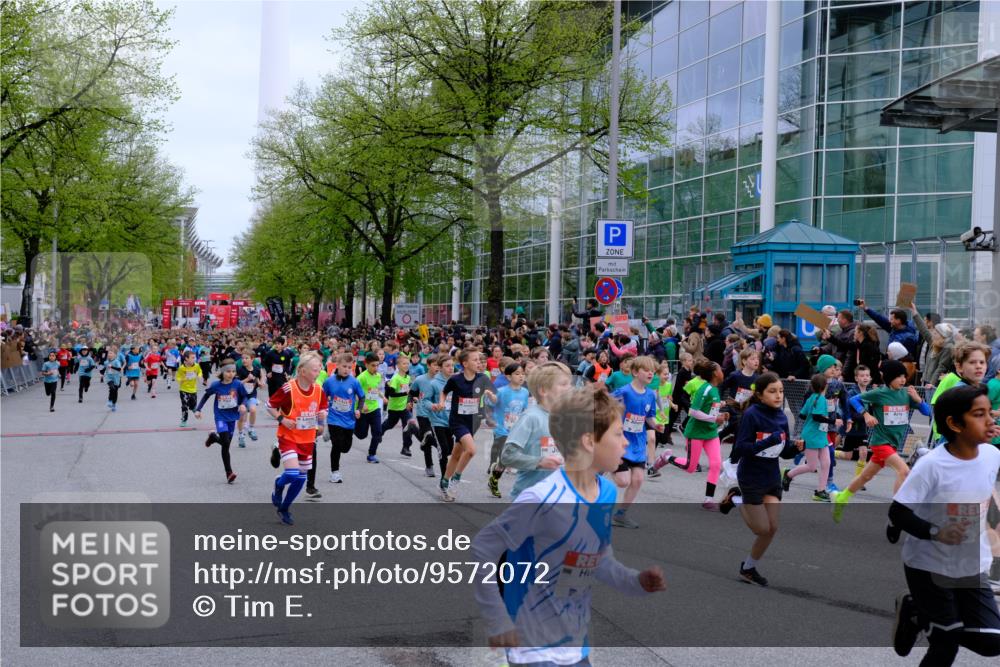 25.04.2026 - Das Zehntel Tim E. http://msf.ph/oto/9572072 25.04.2026 10:30:54 Ziel  meine-sportfotos.de