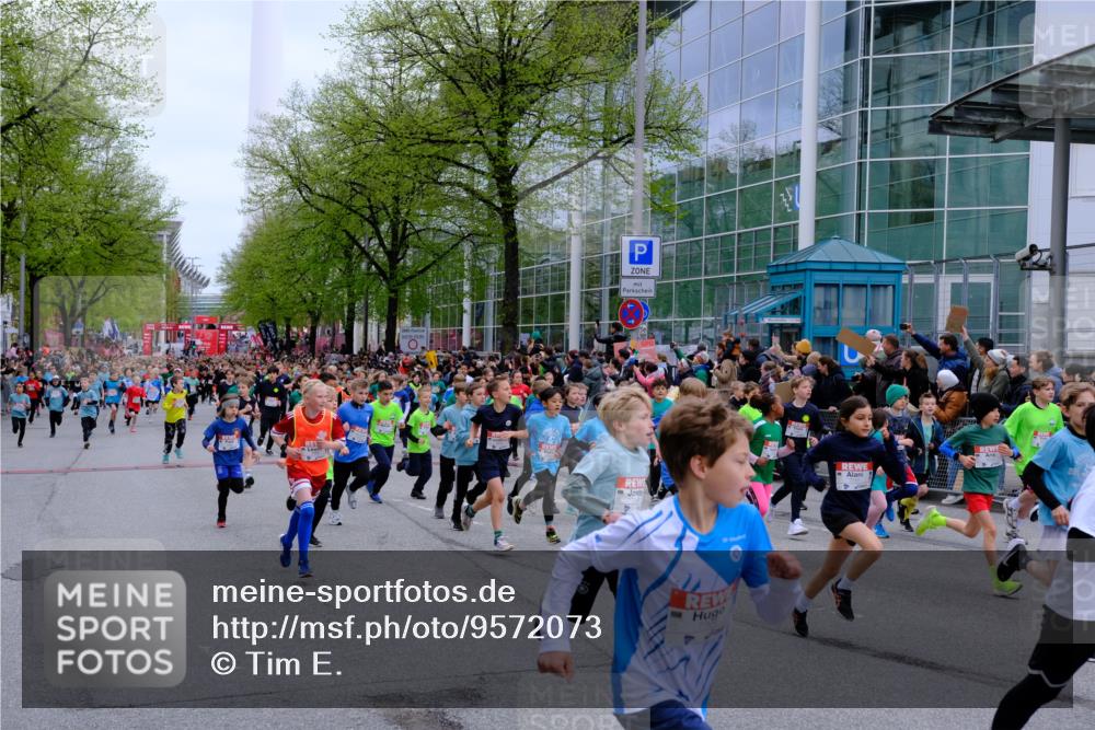 25.04.2026 - Das Zehntel Tim E. http://msf.ph/oto/9572073 25.04.2026 10:30:54 Ziel  meine-sportfotos.de