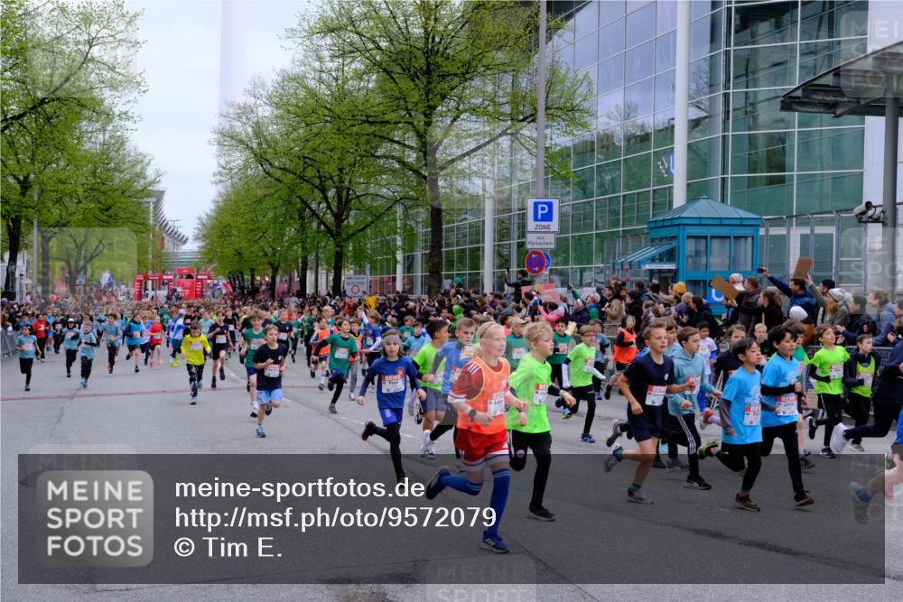 25.04.2026 - Das Zehntel Tim E. http://msf.ph/oto/9572079 25.04.2026 10:30:55 Ziel  meine-sportfotos.de