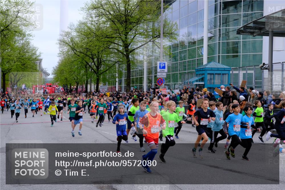 25.04.2026 - Das Zehntel Tim E. http://msf.ph/oto/9572080 25.04.2026 10:30:55 Ziel  meine-sportfotos.de