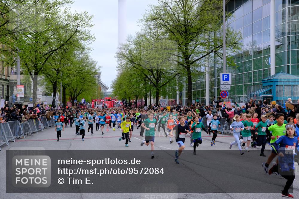 25.04.2026 - Das Zehntel Tim E. http://msf.ph/oto/9572084 25.04.2026 10:30:56 Ziel  meine-sportfotos.de
