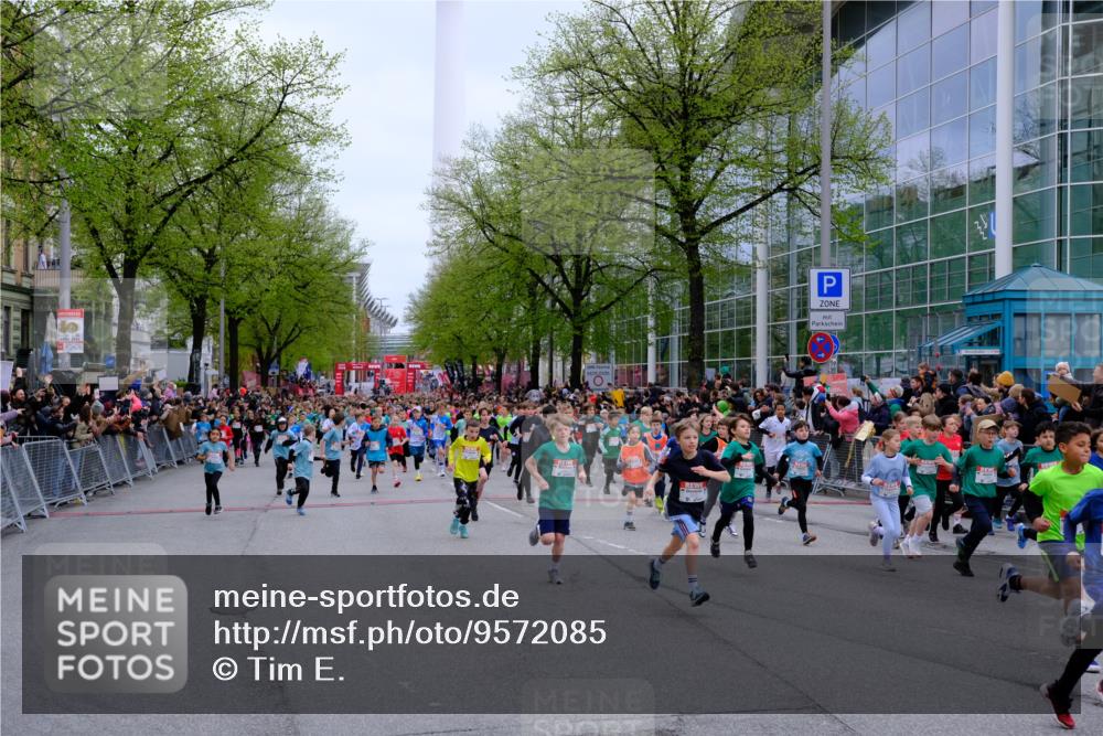 25.04.2026 - Das Zehntel Tim E. http://msf.ph/oto/9572085 25.04.2026 10:30:56 Ziel  meine-sportfotos.de