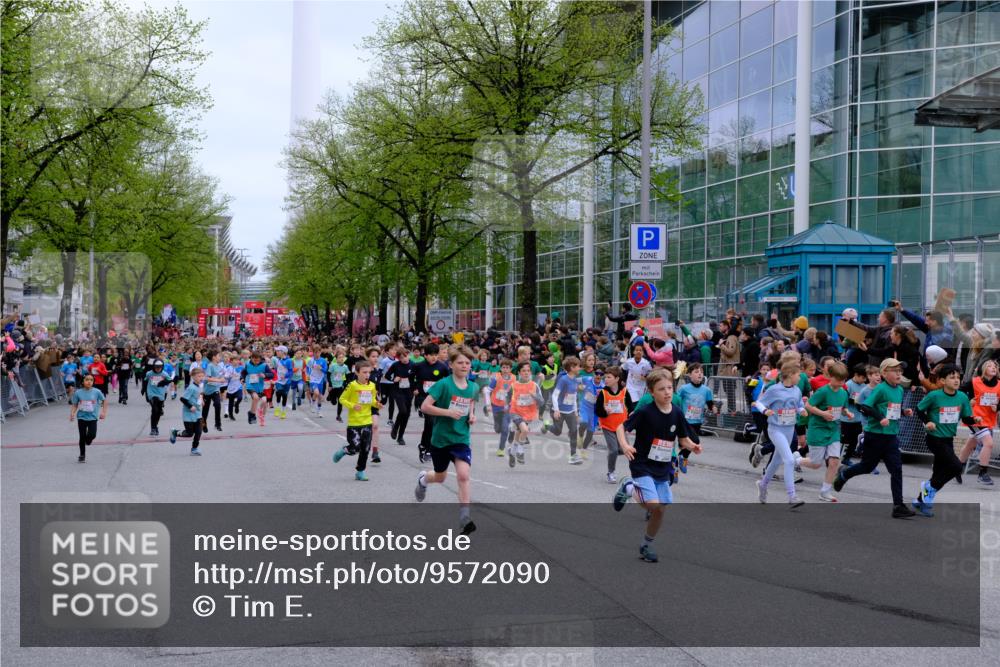 25.04.2026 - Das Zehntel Tim E. http://msf.ph/oto/9572090 25.04.2026 10:30:56 Ziel  meine-sportfotos.de