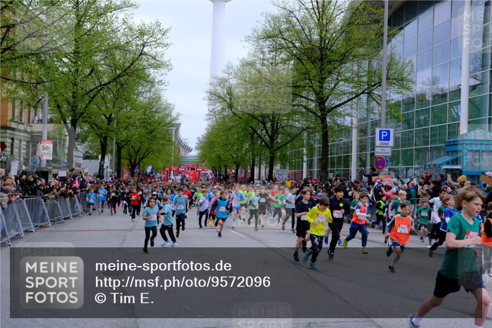 25.04.2026 - Das Zehntel Tim E. http://msf.ph/oto/9572096 25.04.2026 10:30:58 Ziel  meine-sportfotos.de