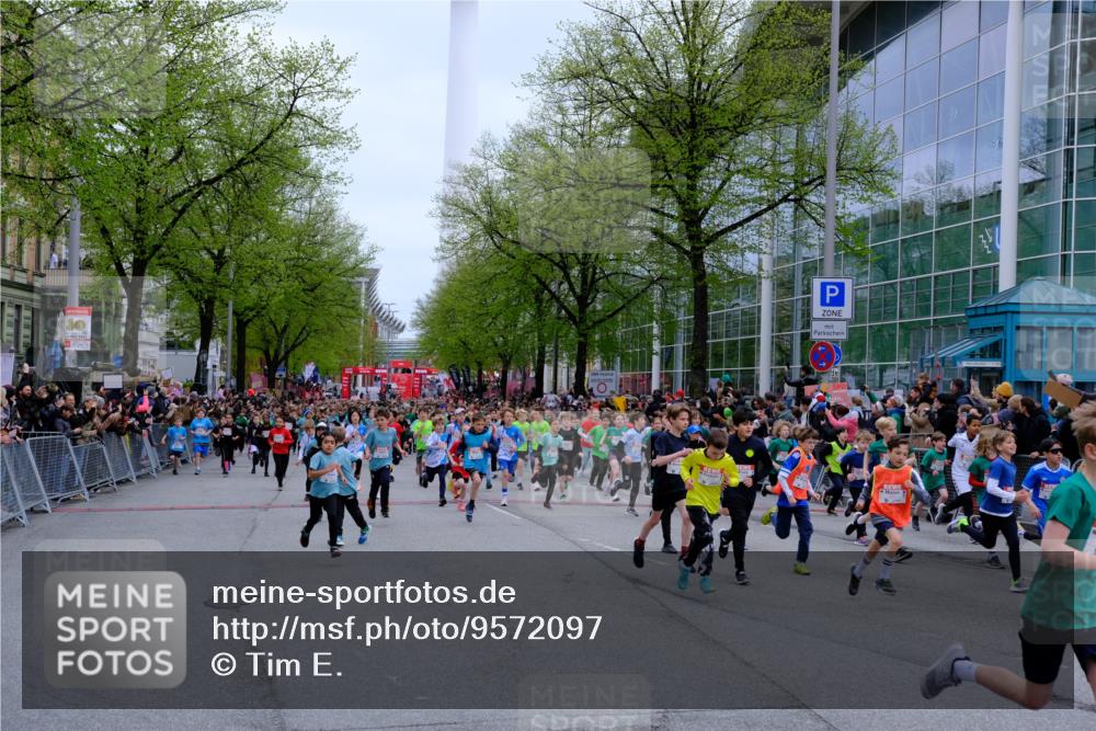 25.04.2026 - Das Zehntel Tim E. http://msf.ph/oto/9572097 25.04.2026 10:30:58 Ziel  meine-sportfotos.de