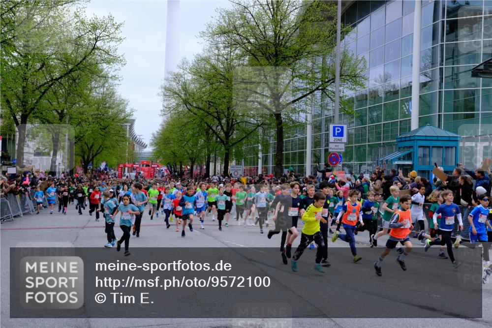 25.04.2026 - Das Zehntel Tim E. http://msf.ph/oto/9572100 25.04.2026 10:30:58 Ziel  meine-sportfotos.de