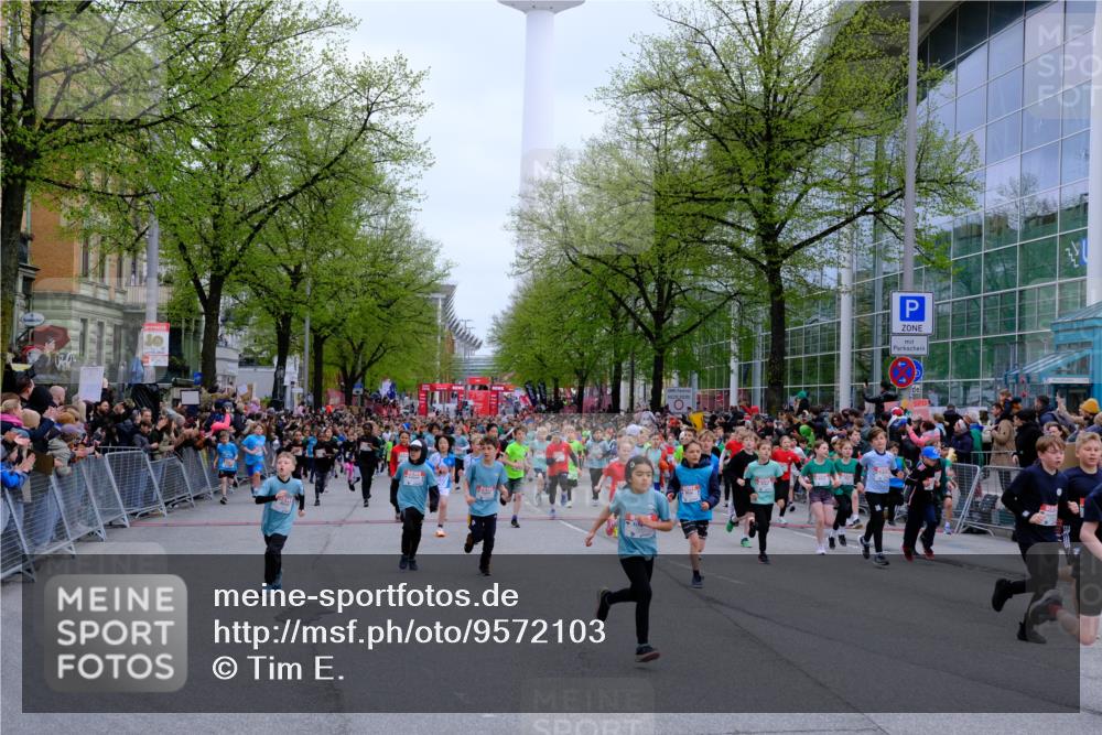 25.04.2026 - Das Zehntel Tim E. http://msf.ph/oto/9572103 25.04.2026 10:30:59 Ziel  meine-sportfotos.de