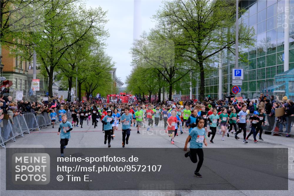 25.04.2026 - Das Zehntel Tim E. http://msf.ph/oto/9572107 25.04.2026 10:31:00 Ziel  meine-sportfotos.de