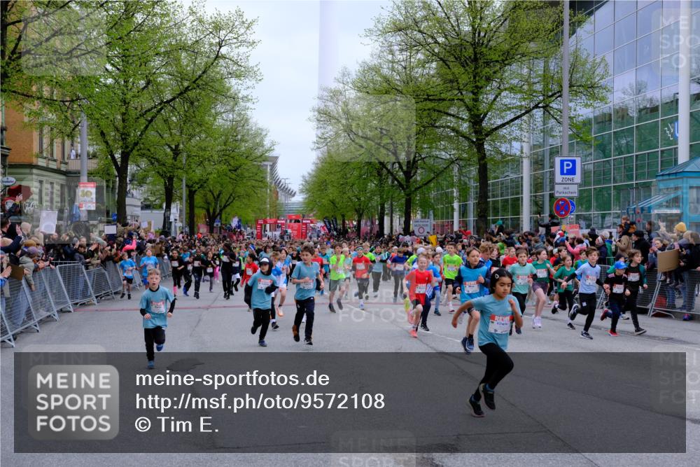 25.04.2026 - Das Zehntel Tim E. http://msf.ph/oto/9572108 25.04.2026 10:31:00 Ziel  meine-sportfotos.de