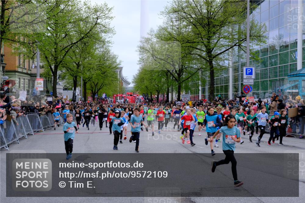 25.04.2026 - Das Zehntel Tim E. http://msf.ph/oto/9572109 25.04.2026 10:31:00 Ziel  meine-sportfotos.de