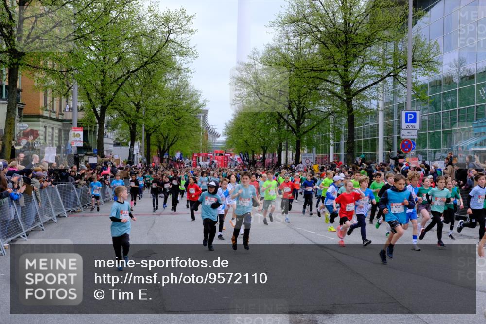 25.04.2026 - Das Zehntel Tim E. http://msf.ph/oto/9572110 25.04.2026 10:31:01 Ziel  meine-sportfotos.de