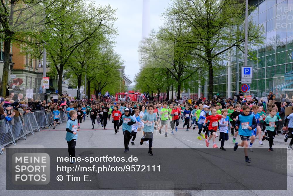25.04.2026 - Das Zehntel Tim E. http://msf.ph/oto/9572111 25.04.2026 10:31:01 Ziel  meine-sportfotos.de