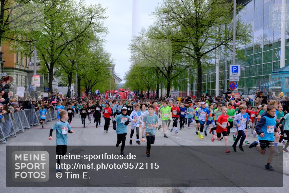 25.04.2026 - Das Zehntel Tim E. http://msf.ph/oto/9572115 25.04.2026 10:31:01 Ziel  meine-sportfotos.de