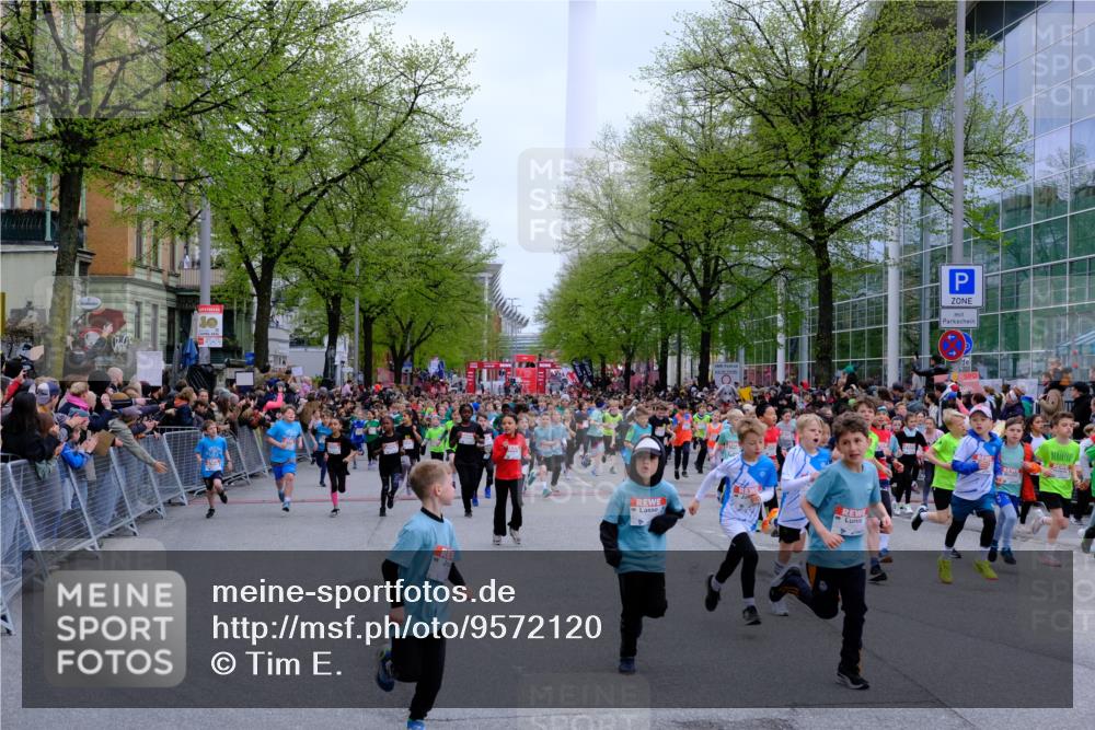 25.04.2026 - Das Zehntel Tim E. http://msf.ph/oto/9572120 25.04.2026 10:31:02 Ziel  meine-sportfotos.de