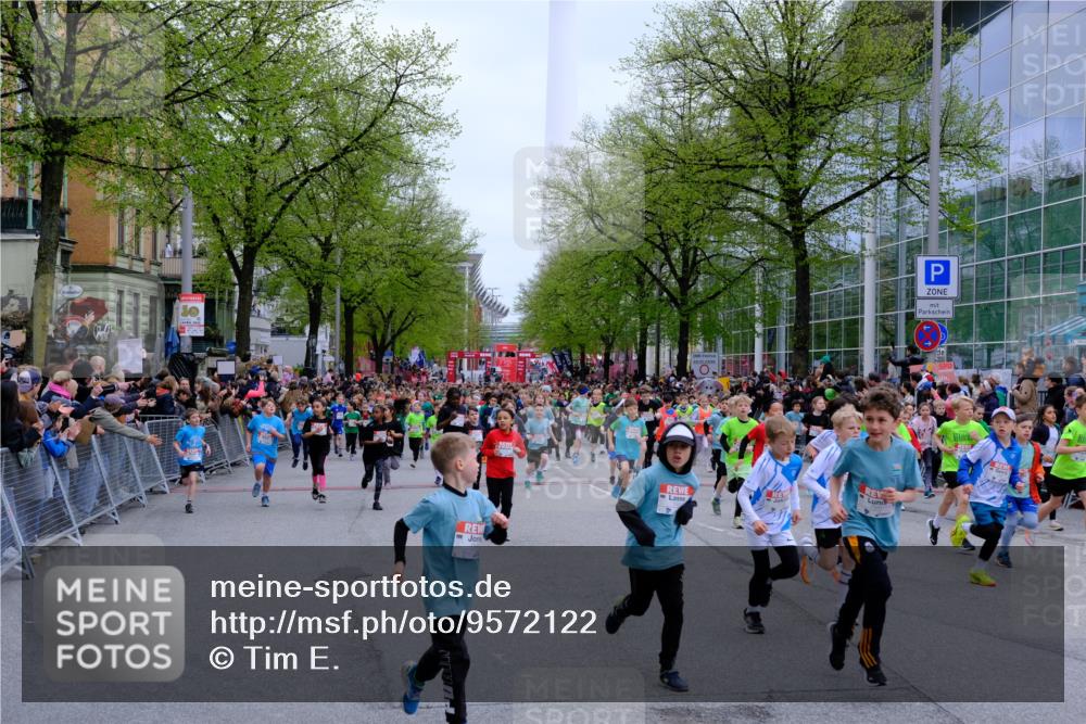25.04.2026 - Das Zehntel Tim E. http://msf.ph/oto/9572122 25.04.2026 10:31:02 Ziel  meine-sportfotos.de