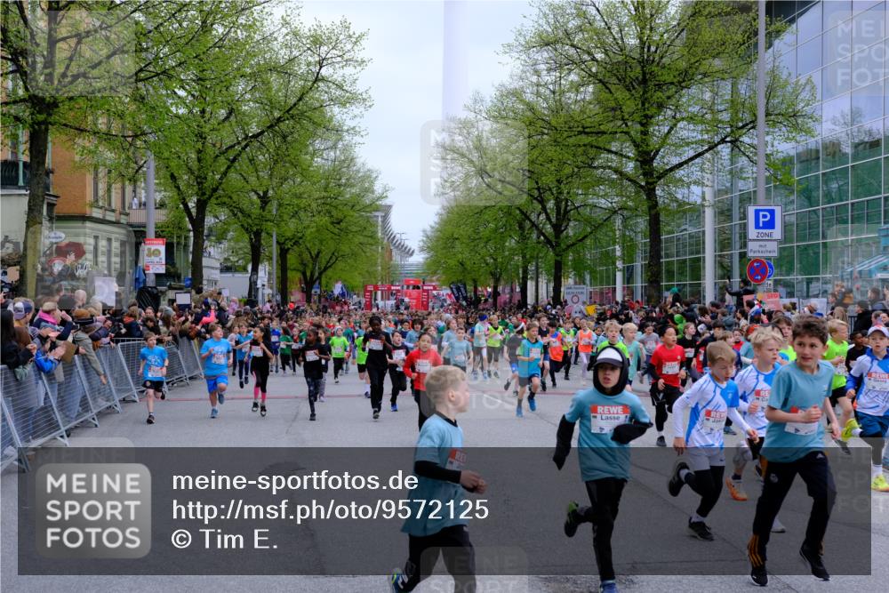 25.04.2026 - Das Zehntel Tim E. http://msf.ph/oto/9572125 25.04.2026 10:31:02 Ziel  meine-sportfotos.de